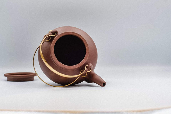 Zisha Pot | Genuine Gong Fu tea and teaware | Chanting Pines